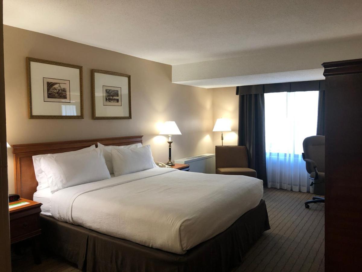Holiday Inn Country Club Plaza Канзас-Сити Экстерьер фото